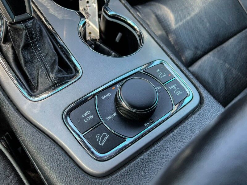 2019 Jeep Grand Cherokee Overland Wilmington NC