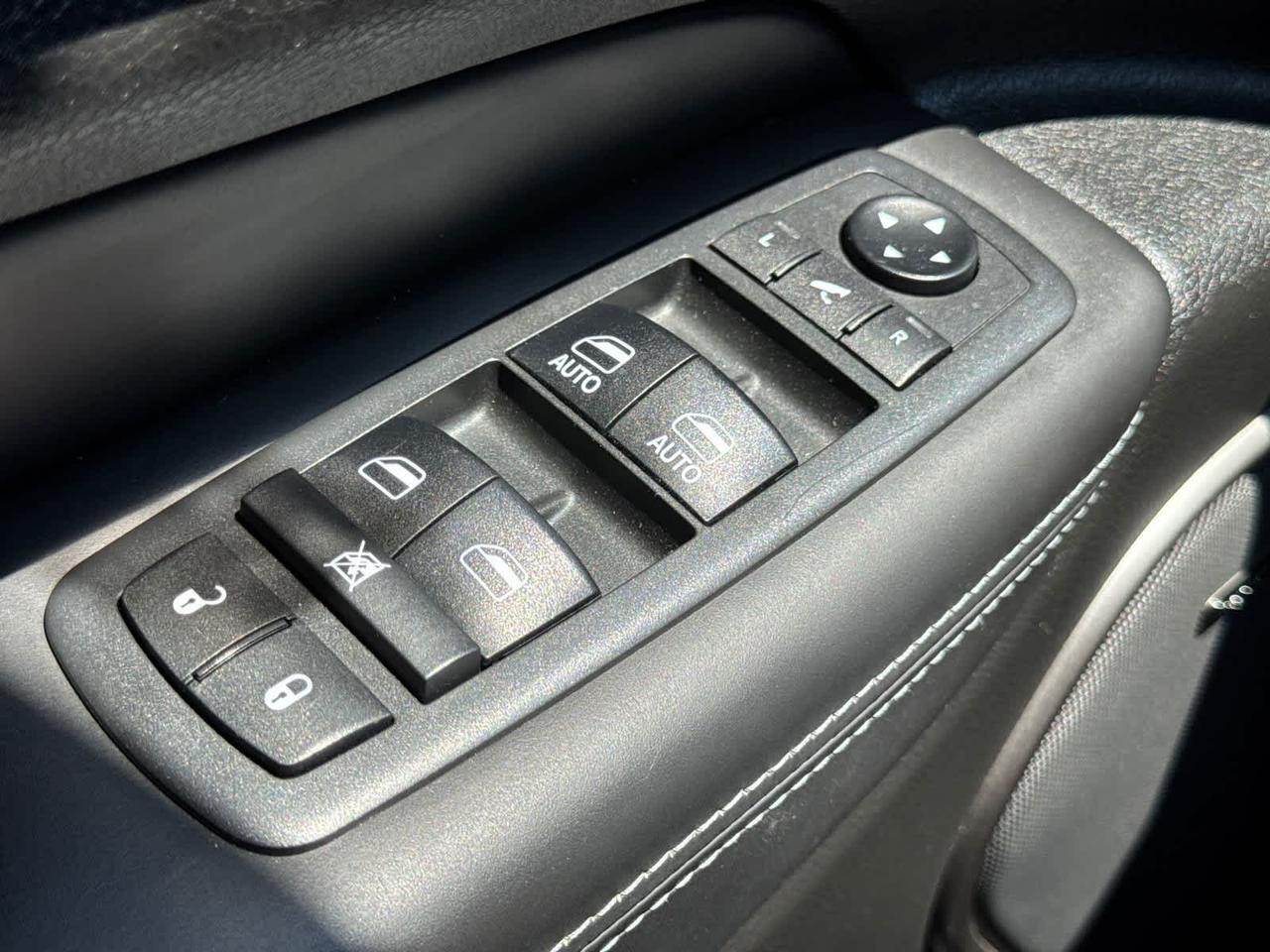 2019 Jeep Grand Cherokee Overland Dartmouth MA