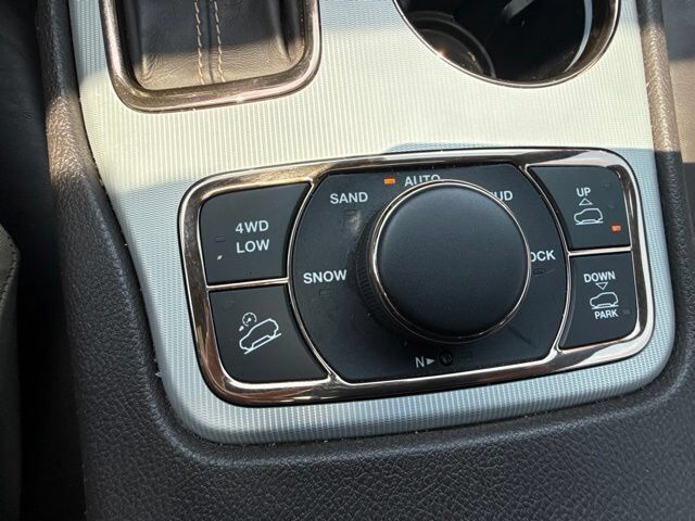 2019 Jeep Grand Cherokee Summit 4x4 Carbondale IL