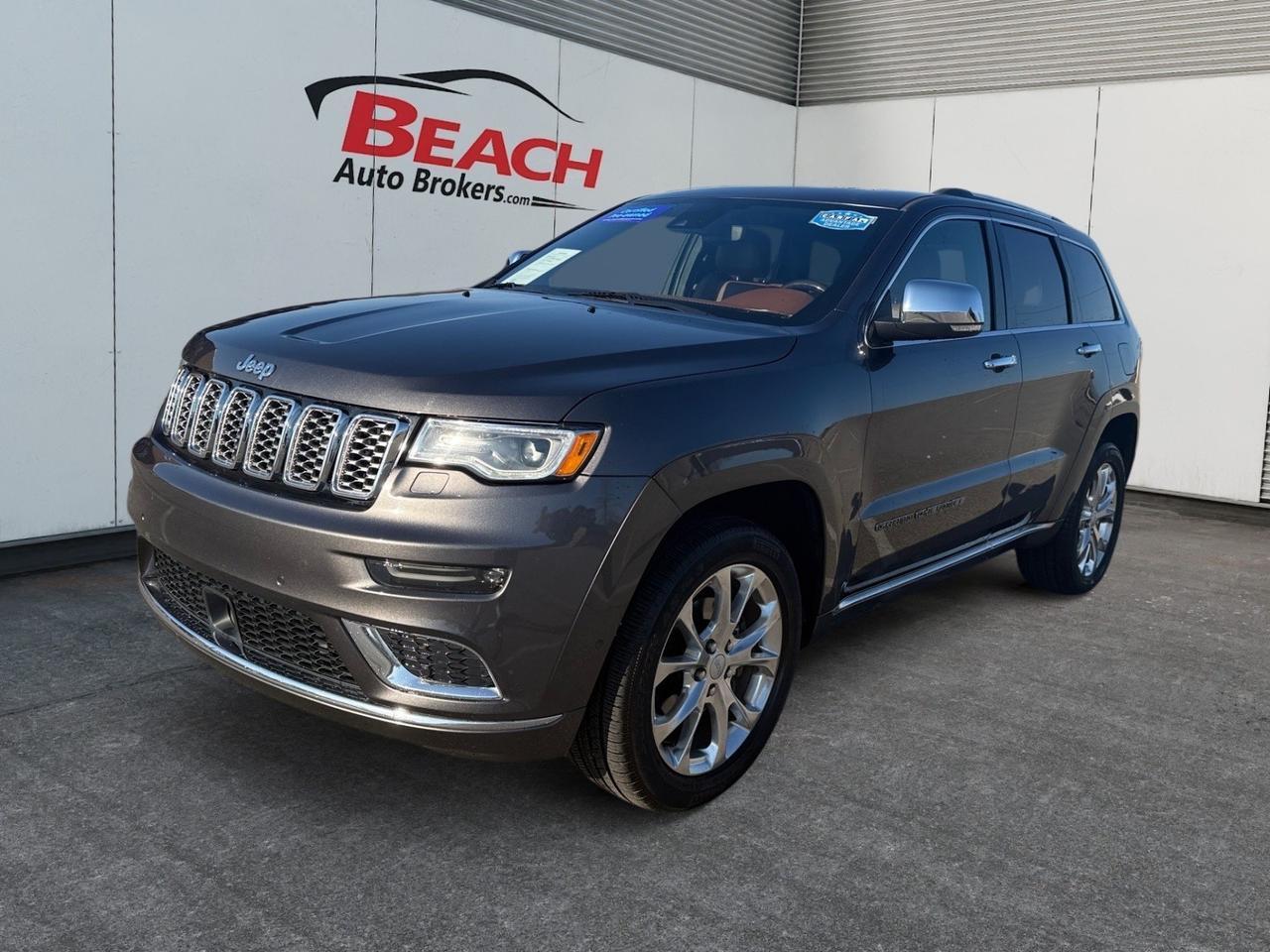2019 Jeep Grand Cherokee Summit, HEATED AND VENTILATED, HEATED REAR SEATS, HEATED STEERING WHEEL, MOONROOF, APPLE CARPLAY/ANDROID AUTO, WIFI, POWER LIFTGATE, HEATED/POWERED MIRRORS, BACKUP CAMERA, REMOTE START, CLEAN CARFAX!