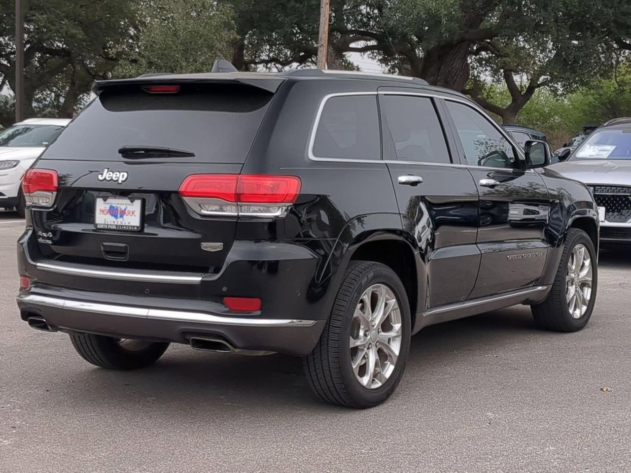 2019 Jeep Grand Cherokee Summit
