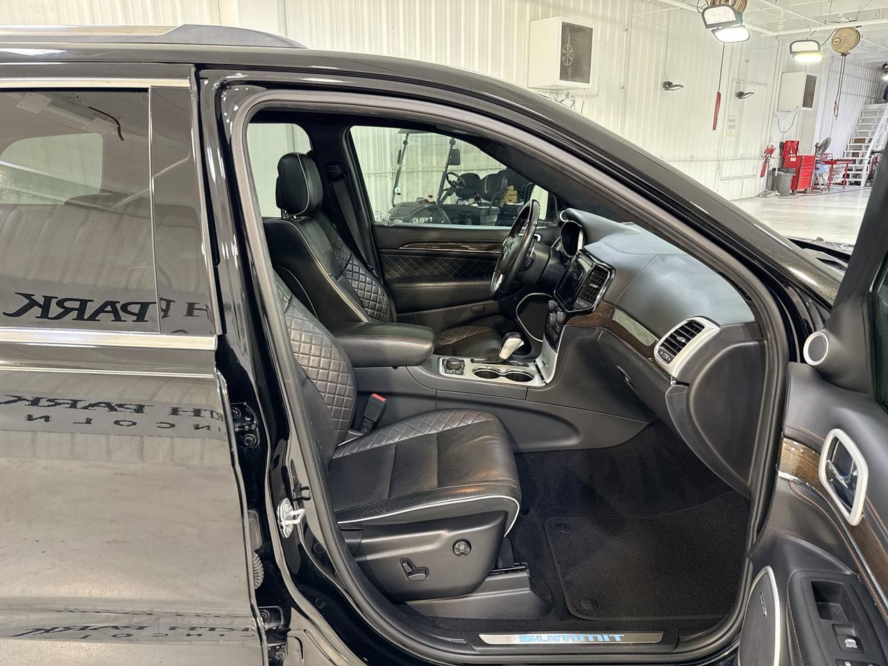 2019 Jeep Grand Cherokee Summit San Antonio TX