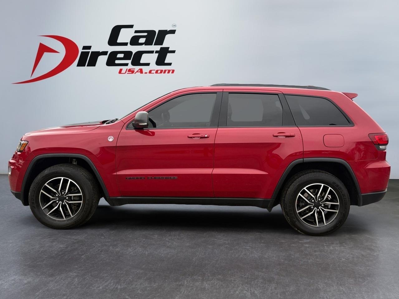 2019 Jeep Grand Cherokee Trailhawk, TOW PACKAGE, BACKUP CAMERA WITH PARKING SENSORS, REMOTE START, APPLE CARPLAY/ANDROID AUTO, HEATED & VENTILATED SEATS, BLIND SPOT ALERT, LANE KEEP ASSIST, CLEAN CARFAX, JEEPIN' ON THE ROAD!