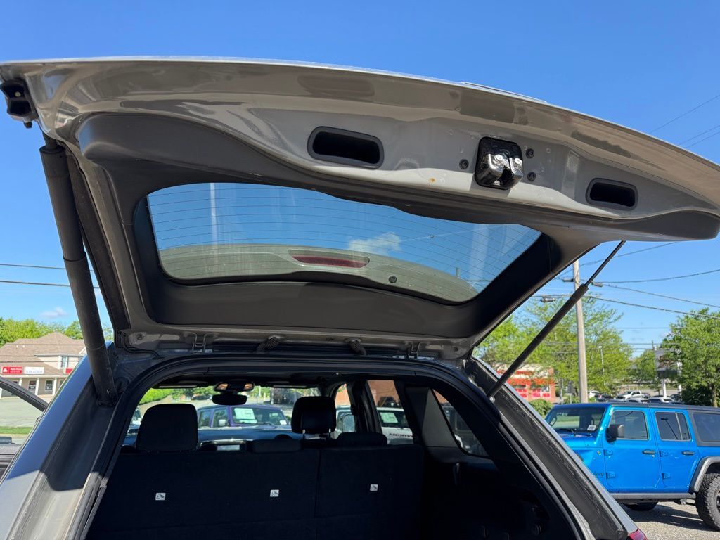 2019 Jeep Grand Cherokee Upland Edition Crestwood KY