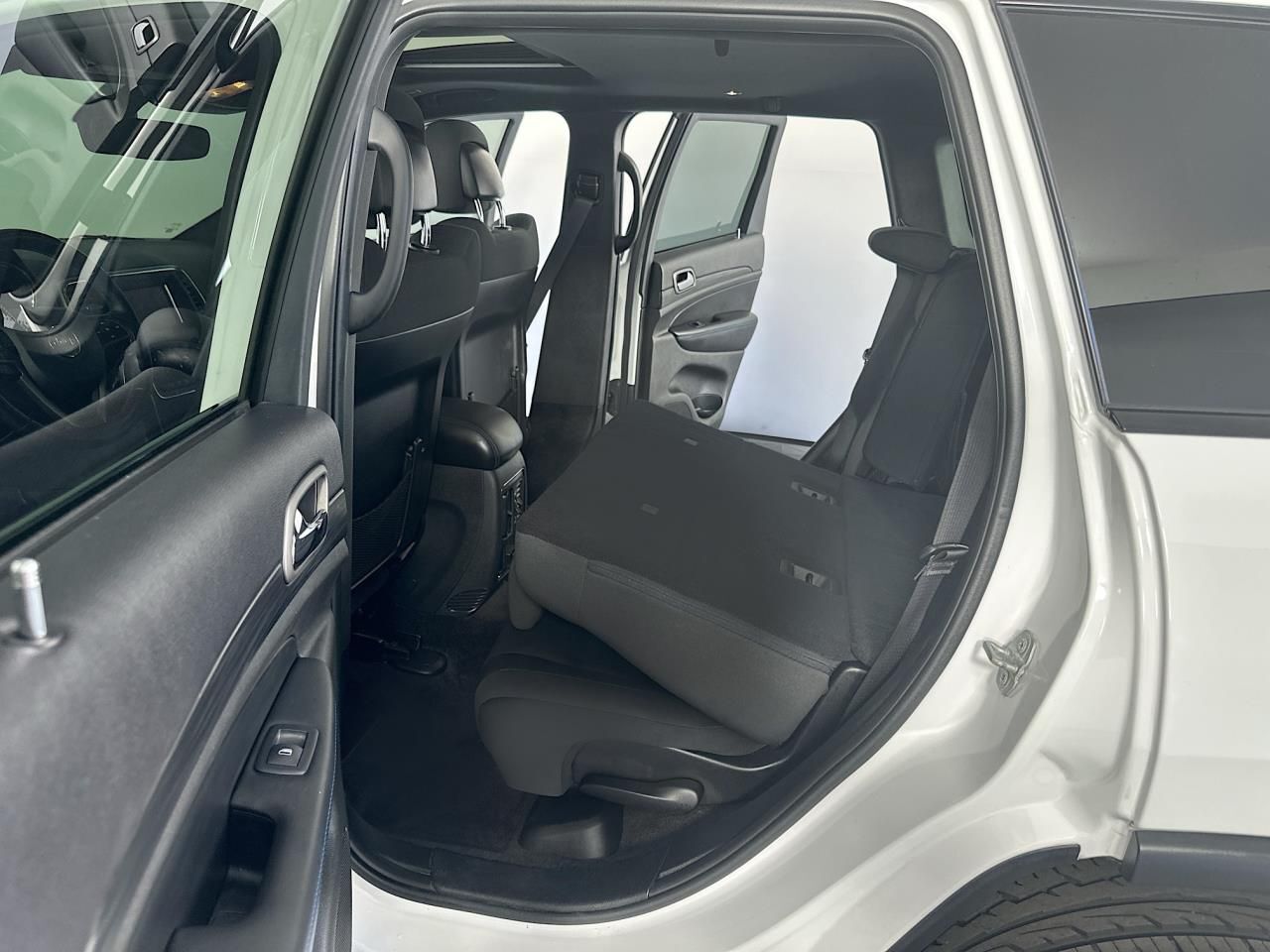 2019 Jeep Grand Cherokee Upland Edition Tacoma WA