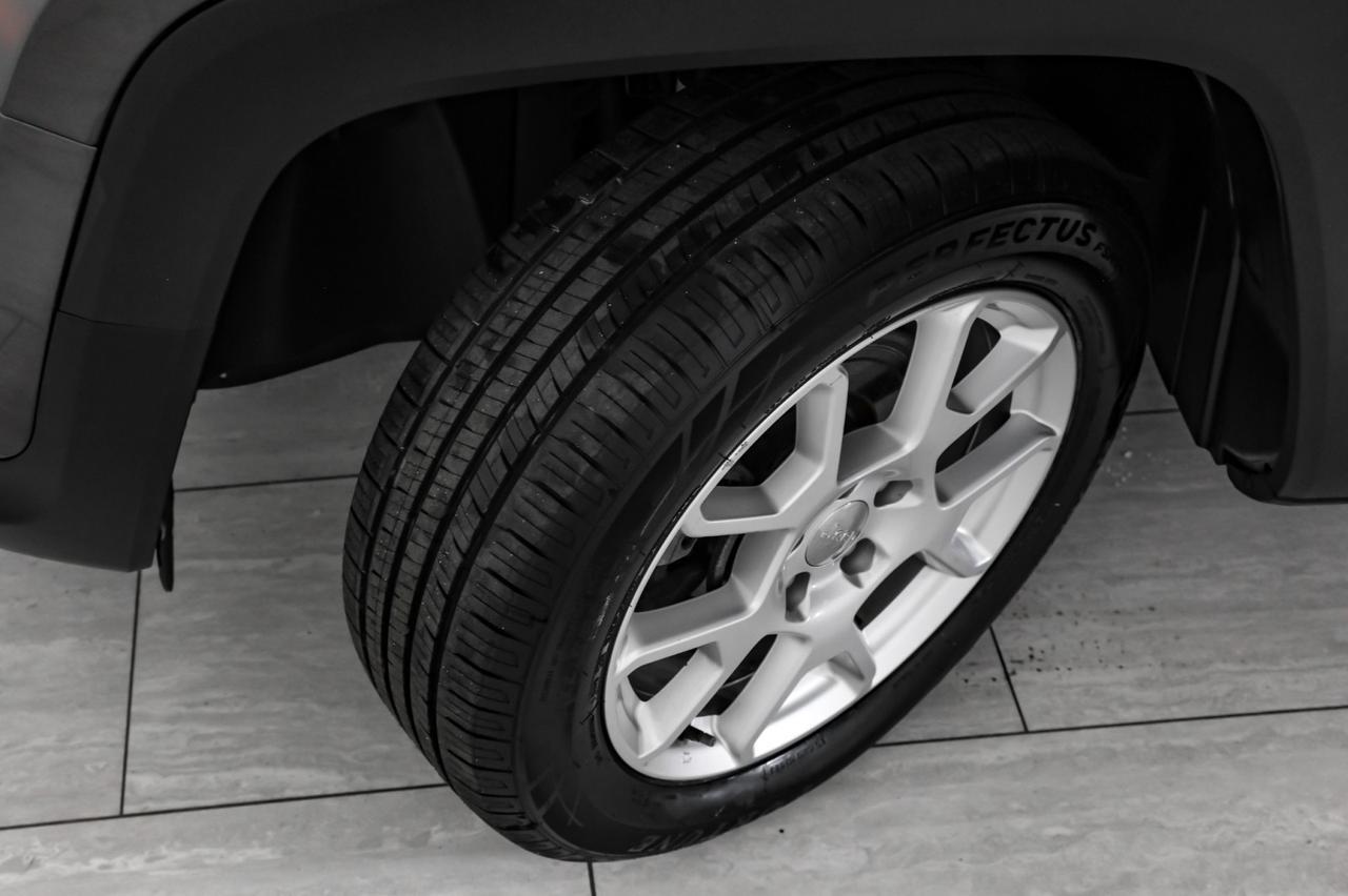 2019 Jeep Renegade LATITUDE 4WD AUTOMATIC REAR CAMERA KEYLESS START BLUETOOTH POWER DRIVER SEAT Carrollton TX