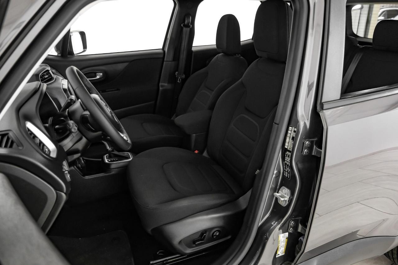 2019 Jeep Renegade LATITUDE 4WD AUTOMATIC REAR CAMERA KEYLESS START BLUETOOTH POWER DRIVER SEAT Carrollton TX