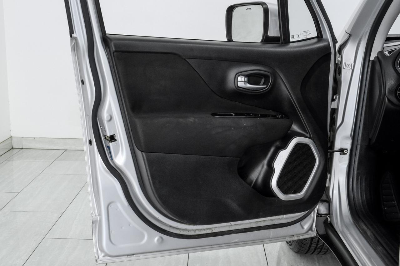 2019 Jeep Renegade LATITUDE AUTOMATIC REAR CAMERA KEYLESS START BLUETOOTH POWER DRI Carrollton TX