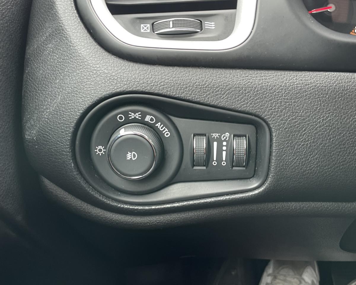 2019 Jeep Renegade Latitude Sport Utility 4D Port Orchard WA