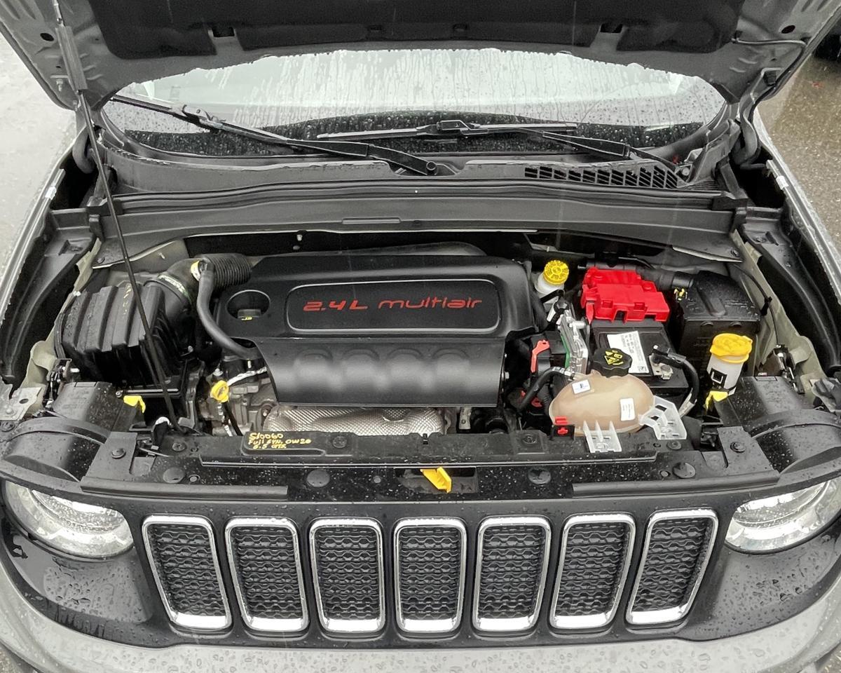 2019 Jeep Renegade Latitude Sport Utility 4D Port Orchard WA