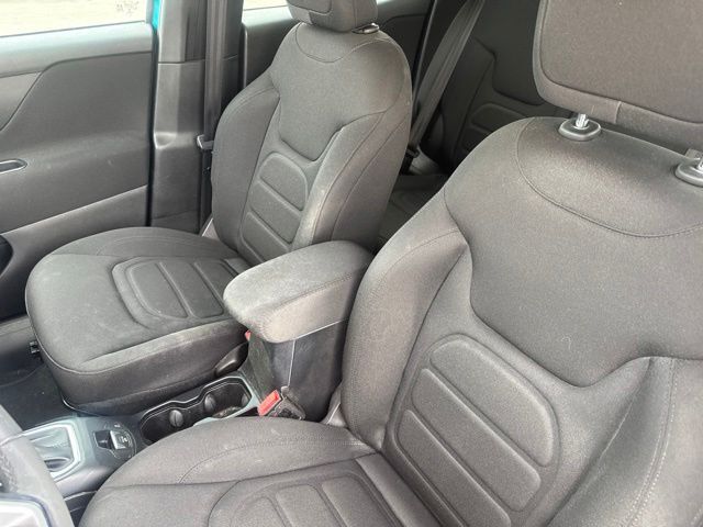 2019 Jeep Renegade Latitude Washington MO
