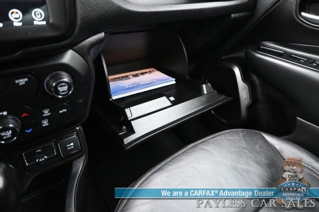 2019 Jeep Renegade Limited / 4X4 / Automatic / Auto Start / Power & Heated Leather Seats / Heated Steering Wheel / NAV / Apple CarPlay & Android Auto / Back Up Camera / Keyless Entry & Start / Tow Pkg / 29 MPG / 1-Owner Anchorage AK