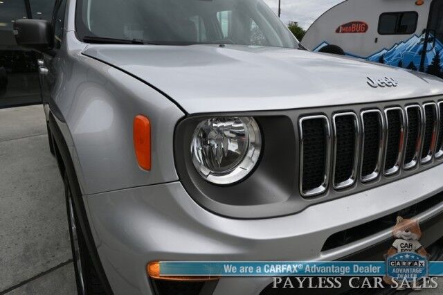 2019 Jeep Renegade Limited / 4X4 / Automatic / Auto Start / Power & Heated Leather Seats / Heated Steering Wheel / NAV / Apple CarPlay & Android Auto / Back Up Camera / Keyless Entry & Start / Tow Pkg / 29 MPG / 1-Owner Anchorage AK