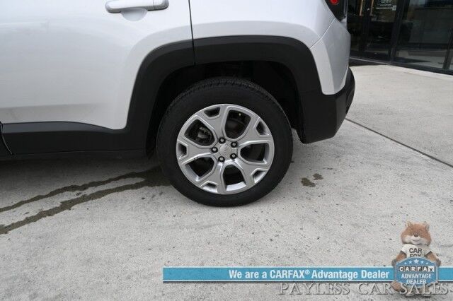 2019 Jeep Renegade Limited / 4X4 / Automatic / Auto Start / Power & Heated Leather Seats / Heated Steering Wheel / NAV / Apple CarPlay & Android Auto / Back Up Camera / Keyless Entry & Start / Tow Pkg / 29 MPG / 1-Owner Anchorage AK