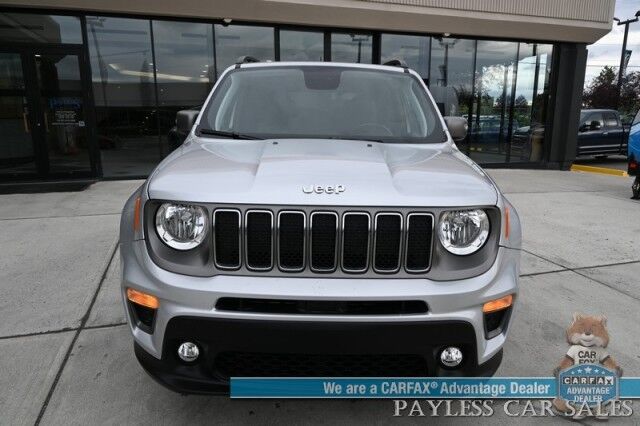 2019 Jeep Renegade Limited / 4X4 / Automatic / Auto Start / Power & Heated Leather Seats / Heated Steering Wheel / NAV / Apple CarPlay & Android Auto / Back Up Camera / Keyless Entry & Start / Tow Pkg / 29 MPG / 1-Owner Anchorage AK
