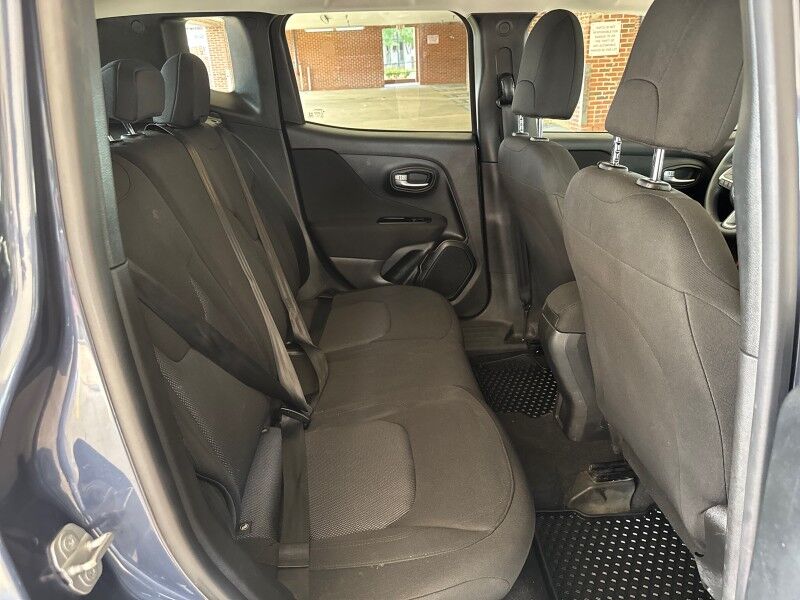 2019 Jeep Renegade Upland 4WD w/ Quick Order Package 2XN Upland Edition Arlington VA