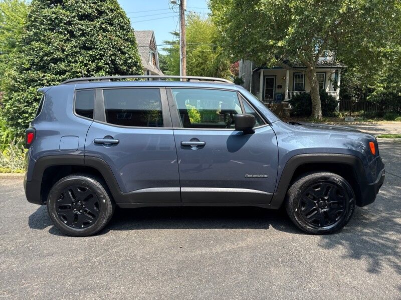 2019 Jeep Renegade Upland 4WD w/ Quick Order Package 2XN Upland Edition Arlington VA