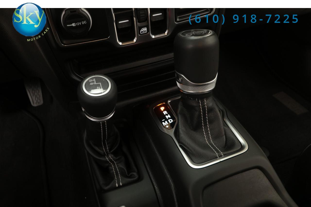 2019 Jeep Wrangler Unlimited 4WD Sahara SKY ONE-TOUCH POWER TOP West Chester PA