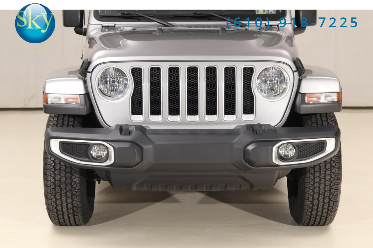2019 Jeep Wrangler Unlimited 4WD Sahara SKY ONE-TOUCH POWER TOP West Chester PA