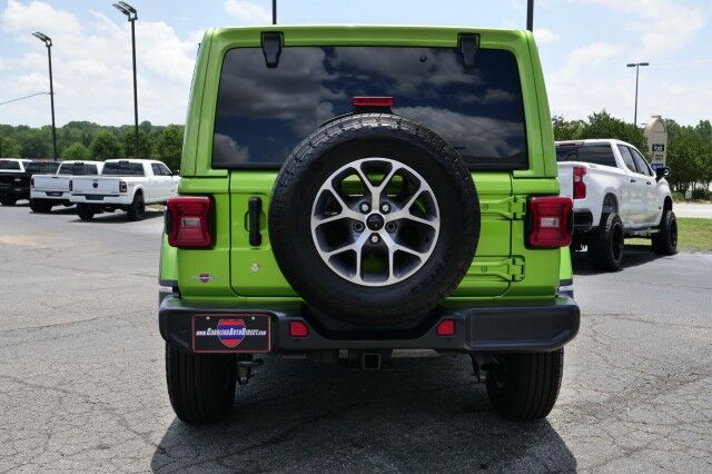 2019 Jeep Wrangler Unlimited Moab 4X4 / Sky One Power Top / Steel Front Bumper! High Point NC