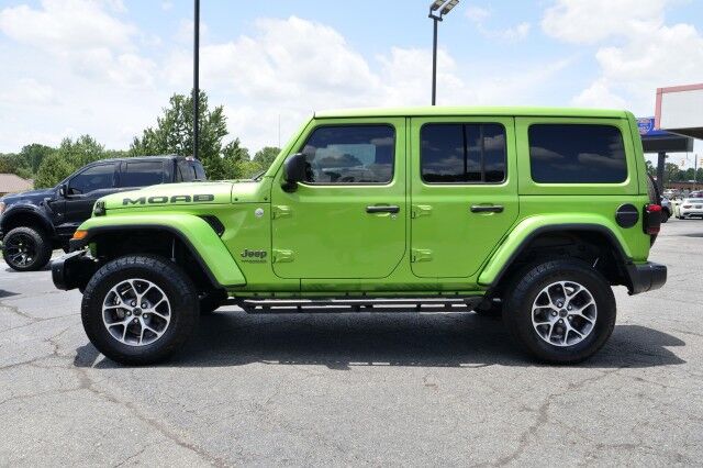 2019 Jeep Wrangler Unlimited Moab 4X4 / Sky One Power Top / Steel Front Bumper! High Point NC