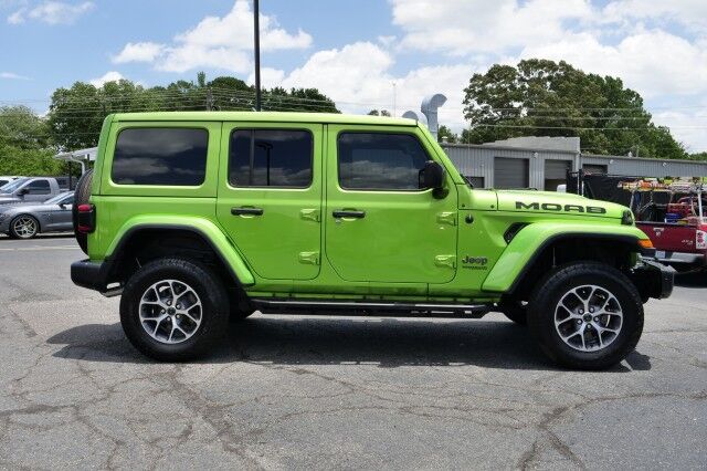 2019 Jeep Wrangler Unlimited Moab 4X4 / Sky One Power Top / Steel Front Bumper! High Point NC