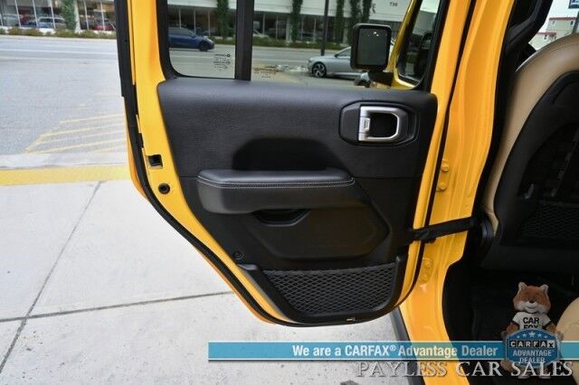 2019 Jeep Wrangler Unlimited Rubicon / 4X4 / Hard Top / Automatic / Heated Leather Seats & Steering Wheel / Navigation / Auto Start / Alpine Speakers / Adaptive Cruise / Blind Spot Alert / Back Up Camera / Keyless Entry & Start / Tow Pkg Anchorage AK