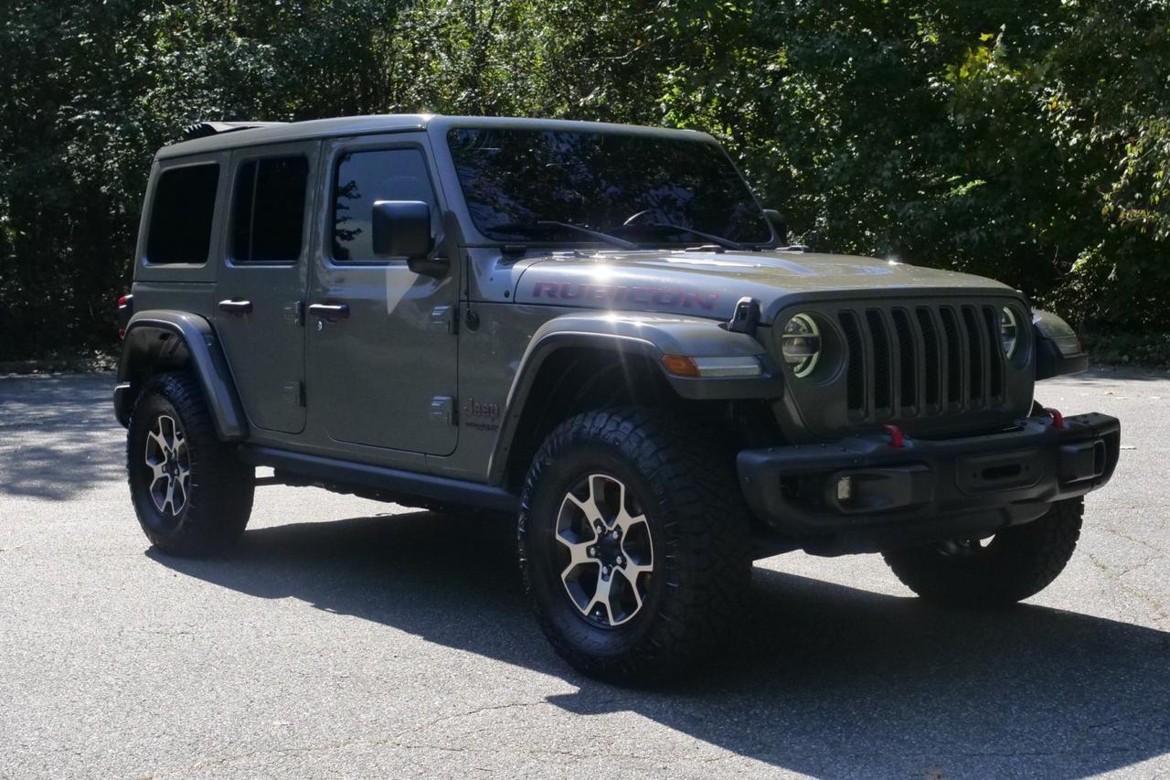 2019 Jeep Wrangler Unlimited Rubicon 4X4 / Sky One Power Top / Steel Bumper Group High Point NC