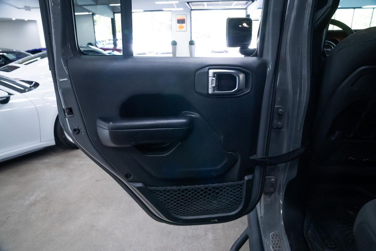2019 Jeep Wrangler Unlimited Rubicon Dual Top Group 28R Package Portland OR