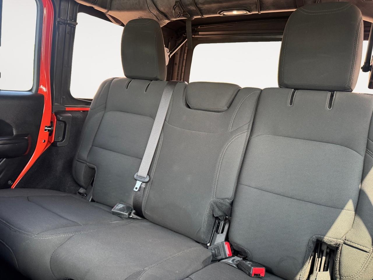 2019 Jeep Wrangler Unlimited SPORT S, 4X4, SOFT TOP, NAVIGATION, BLUETOOTH, RUNNING BOARDS, TOW PACKAGE, KEYLESS ENTRY & START, CLEAN CARFAX, THIS JEEP IS READY FOR ITS NEXT ADVENTURE- ARE YOU? Norfolk VA