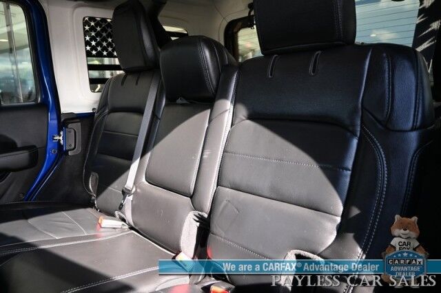 2019 Jeep Wrangler Unlimited Sahara / 4X4 / Cold Weather Pkg / Auto Start / Heated Leather Seats / Heated Steering / NAV / Alpine Speakers / Apple CarPlay & Android Auto / 3 Piece Hard Top / Fox Lift Kit & Fuel Wheels / Tow Pkg / Only 45k Miles Anchorage AK