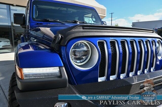 2019 Jeep Wrangler Unlimited Sahara / 4X4 / Cold Weather Pkg / Auto Start / Heated Leather Seats / Heated Steering / NAV / Alpine Speakers / Apple CarPlay & Android Auto / 3 Piece Hard Top / Fox Lift Kit & Fuel Wheels / Tow Pkg / Only 45k Miles Anchorage AK