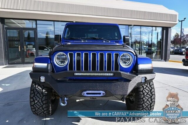 2019 Jeep Wrangler Unlimited Sahara / 4X4 / Cold Weather Pkg / Auto Start / Heated Leather Seats / Heated Steering / NAV / Alpine Speakers / Apple CarPlay & Android Auto / 3 Piece Hard Top / Fox Lift Kit & Fuel Wheels / Tow Pkg / Only 45k Miles Anchorage AK