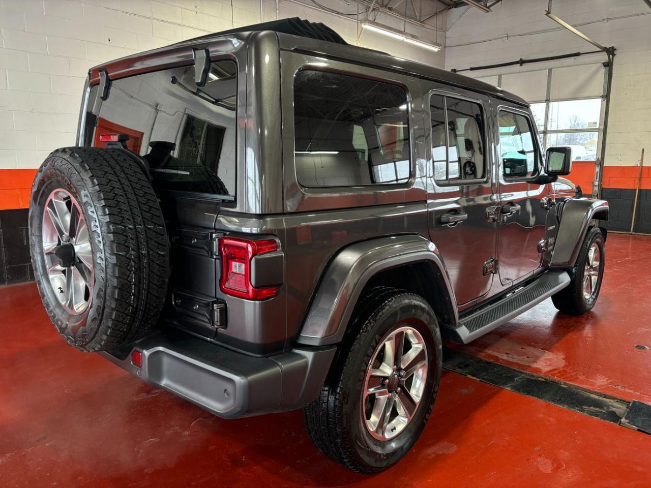 2019 Jeep Wrangler Unlimited Sahara 4x4 Franklin OH