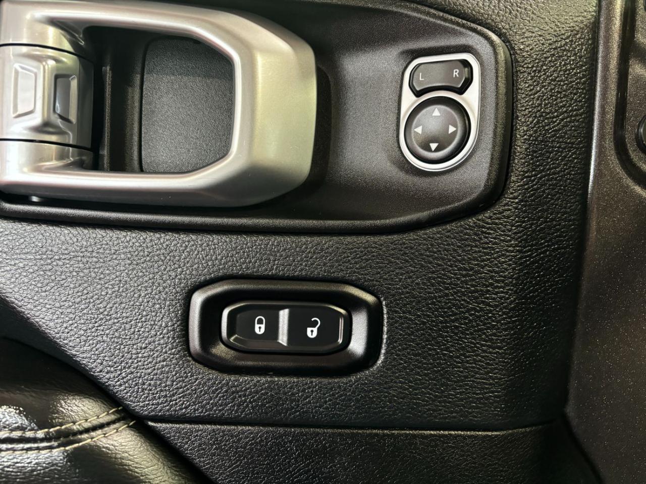 2019 Jeep Wrangler Unlimited Sahara 4x4 Franklin OH