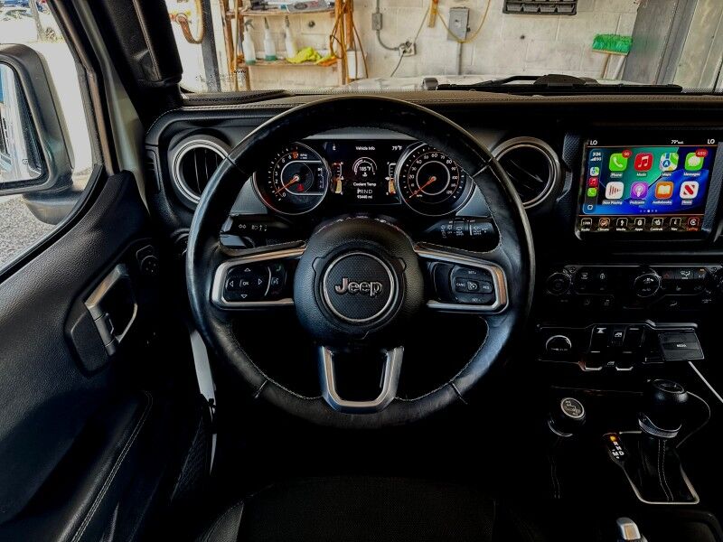 2019 Jeep Wrangler Unlimited Sahara AWD/4WD w/ 8.4 Radio & Premium Auto Group Arlington VA