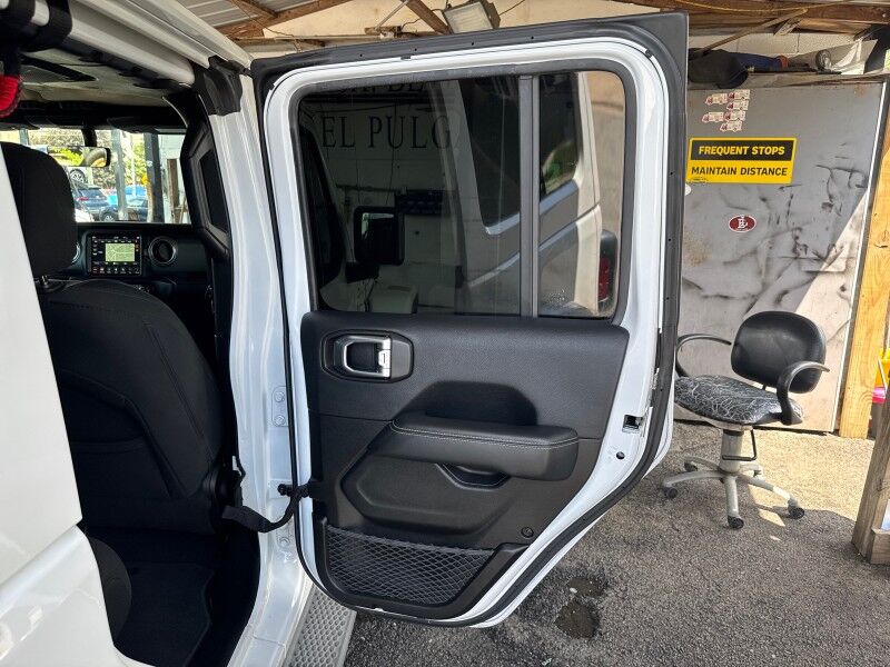 2019 Jeep Wrangler Unlimited Sahara AWD/4WD w/ 8.4 Radio & Premium Auto Group Arlington VA
