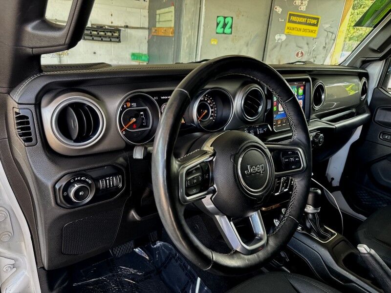 2019 Jeep Wrangler Unlimited Sahara AWD/4WD w/ 8.4 Radio & Premium Auto Group Arlington VA