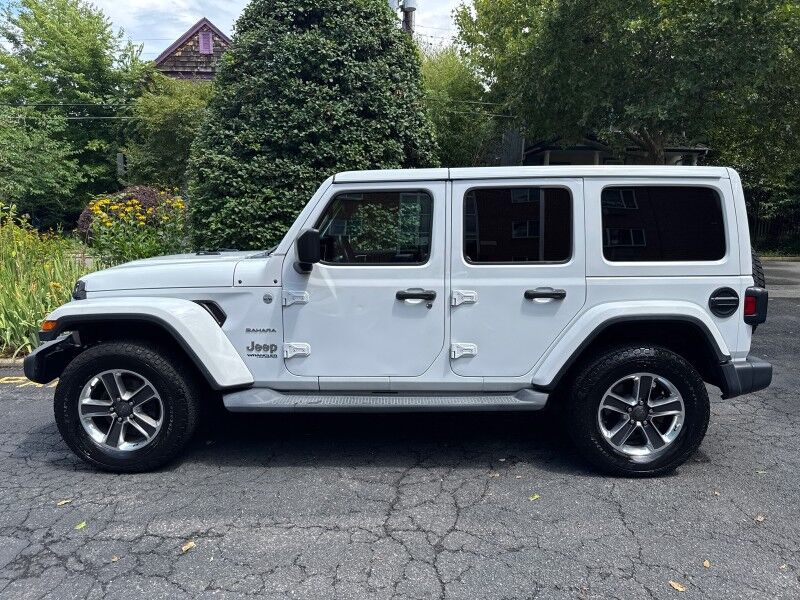 2019 Jeep Wrangler Unlimited Sahara AWD/4WD w/ 8.4 Radio & Premium Auto Group Arlington VA