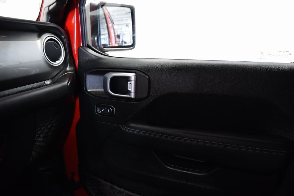 2019 Jeep Wrangler Unlimited Sahara Akron OH
