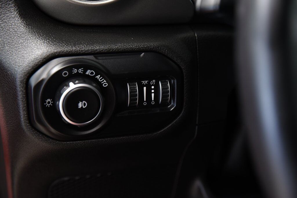 2019 Jeep Wrangler Unlimited Sahara Akron OH