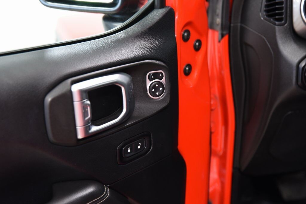 2019 Jeep Wrangler Unlimited Sahara Akron OH
