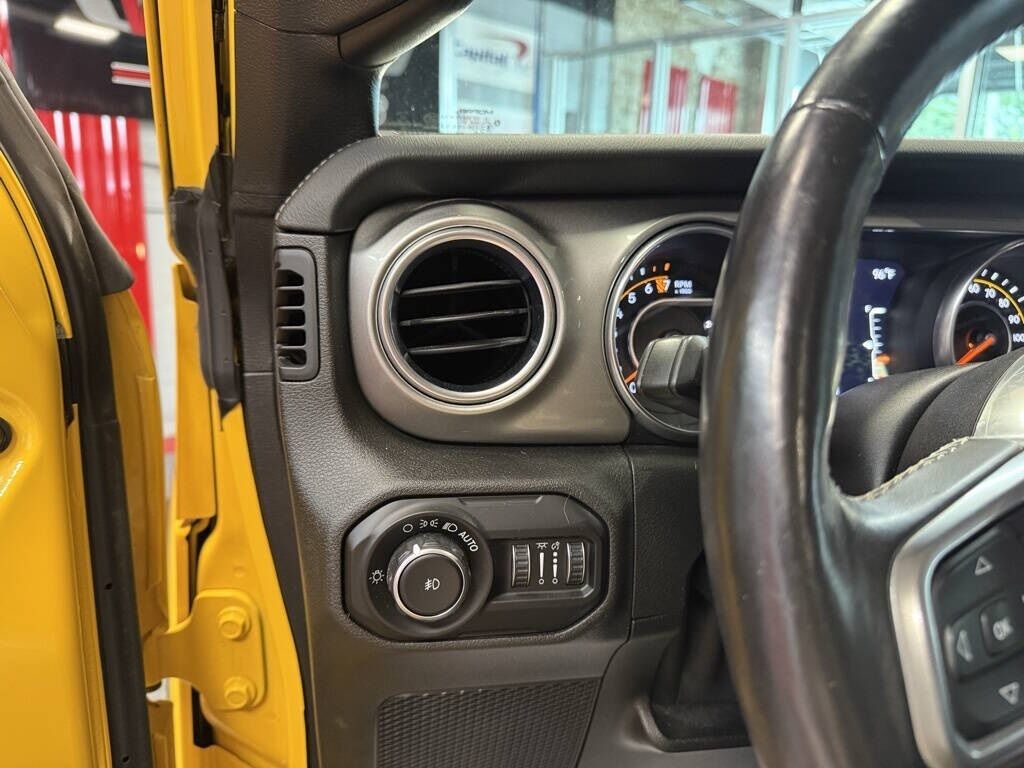 2019 Jeep Wrangler Unlimited Sahara Royal Oak MI