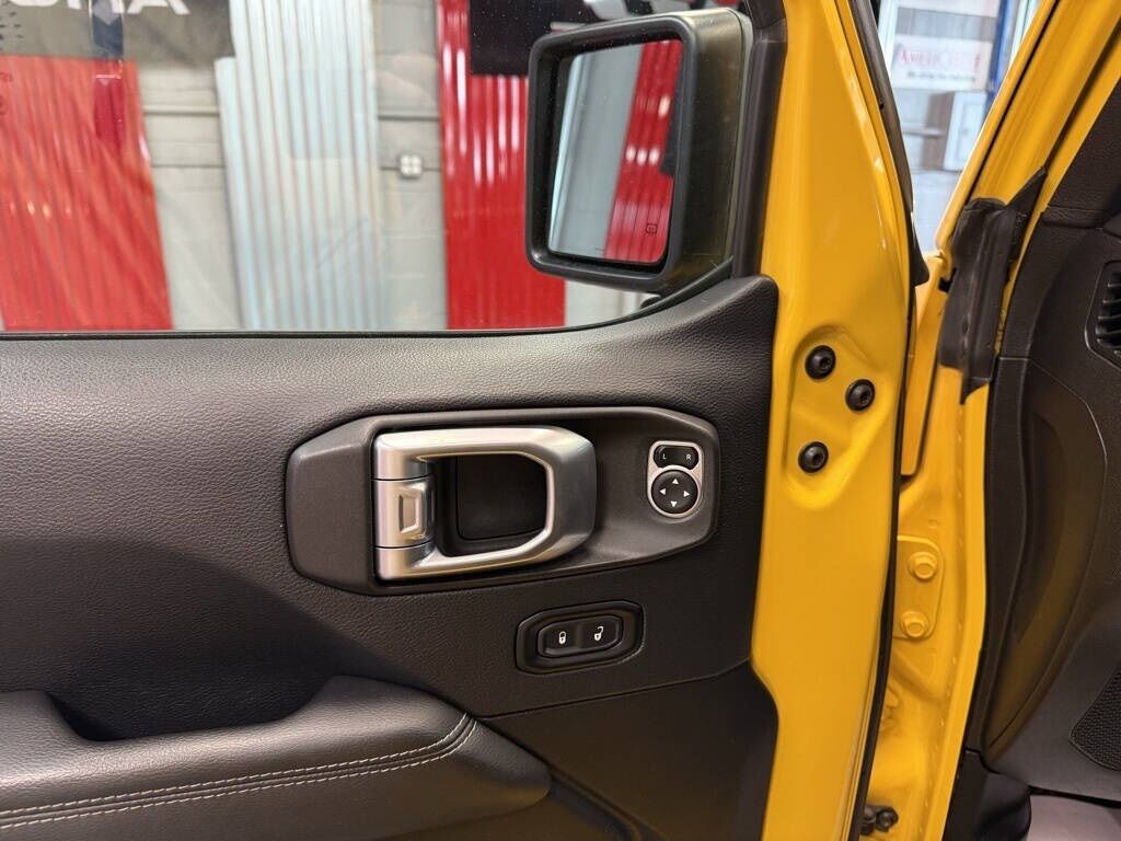 2019 Jeep Wrangler Unlimited Sahara Royal Oak MI