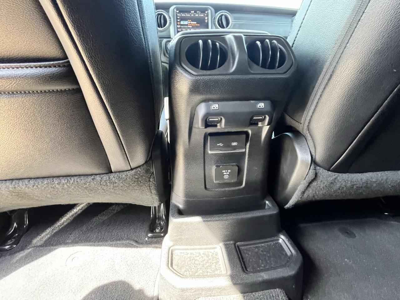 2019 Jeep Wrangler Unlimited Sahara Castroville TX