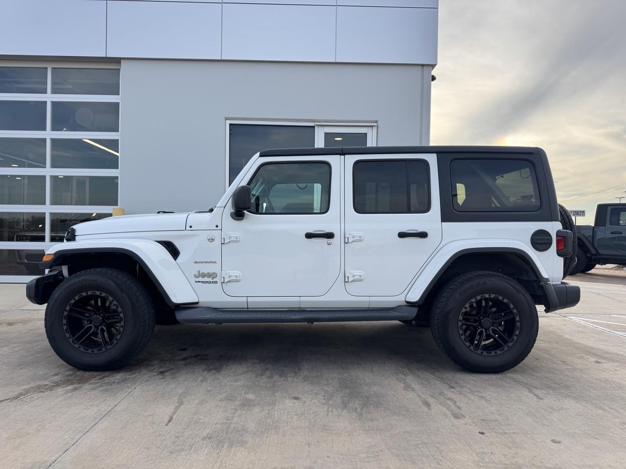 2019 Jeep Wrangler Unlimited Sahara Castroville TX