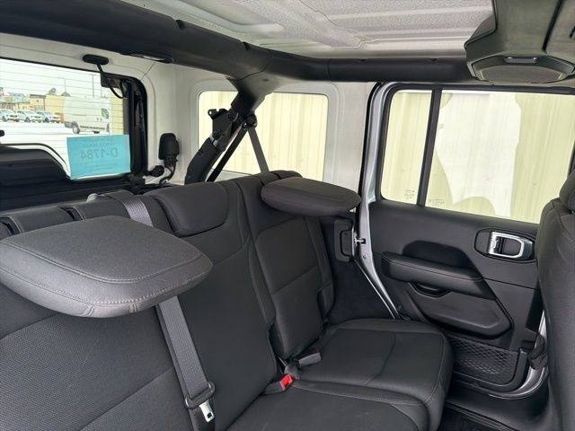 2019 Jeep Wrangler Unlimited Sahara Watertown SD