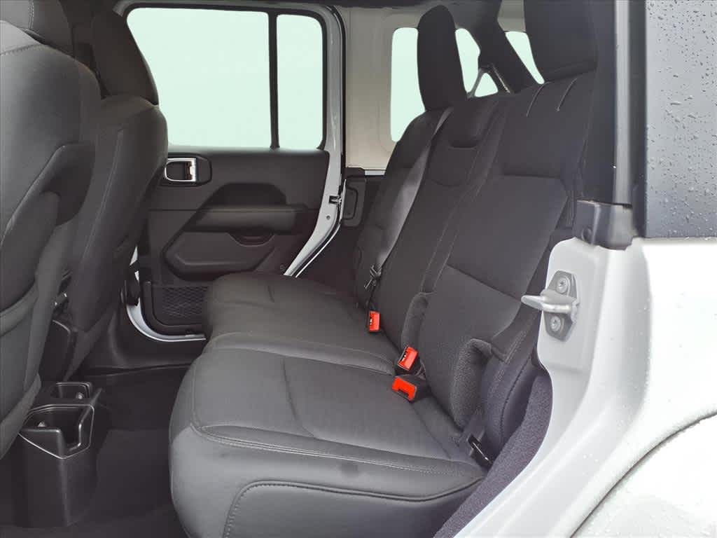 2019 Jeep Wrangler Unlimited Sahara Lunenburg MA