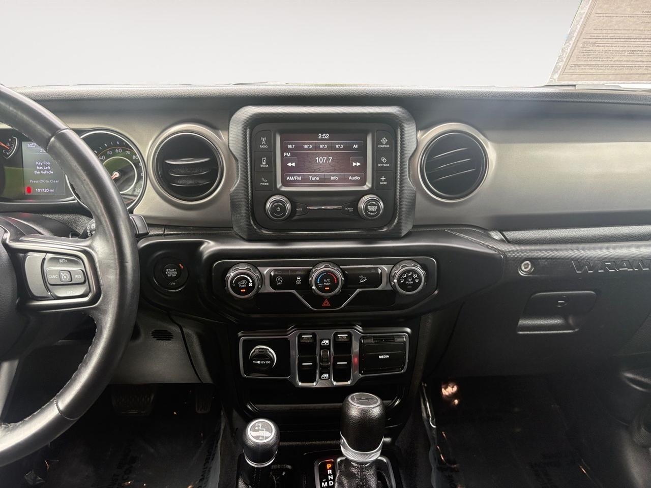 2019 Jeep Wrangler Unlimited Sport Altitude, RUNNING BOARDS, BACKUP CAMERA WITH PARKING SENSORS, REMOTE KEYLESS ENTRY, BLUETOOTH, TOW PACKAGE, GO GREEN THIS SUMMER IN A JEEP! Virginia Beach VA