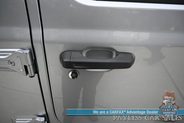 2019 Jeep Wrangler Unlimited Sport / Hardtop / 4X4 / Preferred Pkg & Active Safety Group / Power Mirrors, Windows & Locks / Blind Spot Alert / Bluetooth / Backup Camera / Cruise Control / Keyless Entry & Start / Block Heater / Tow Pkg / 1-Owner Anchorage AK